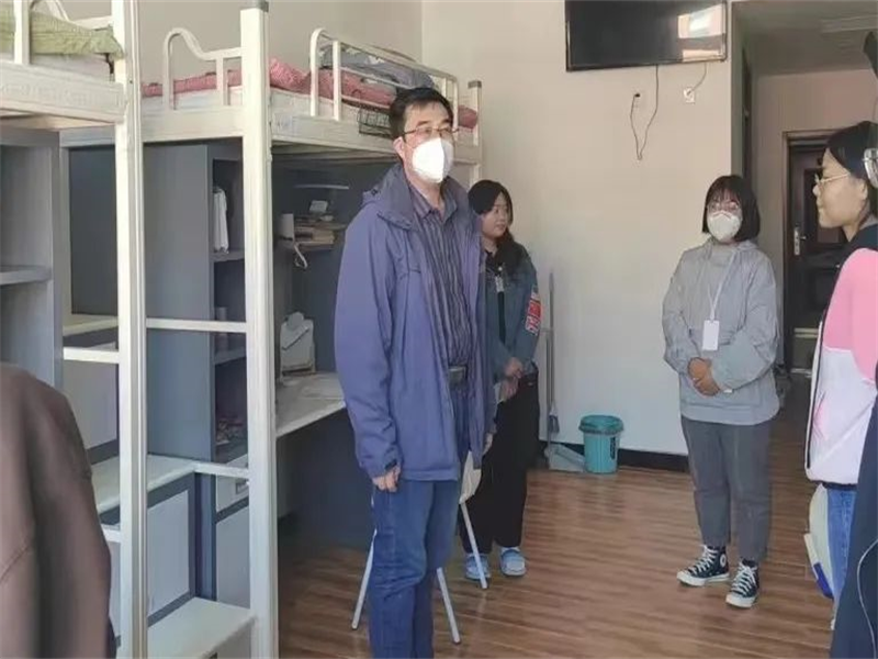 温暖入心,关怀入寝—英国威廉希尔公司开展寝室走访工作